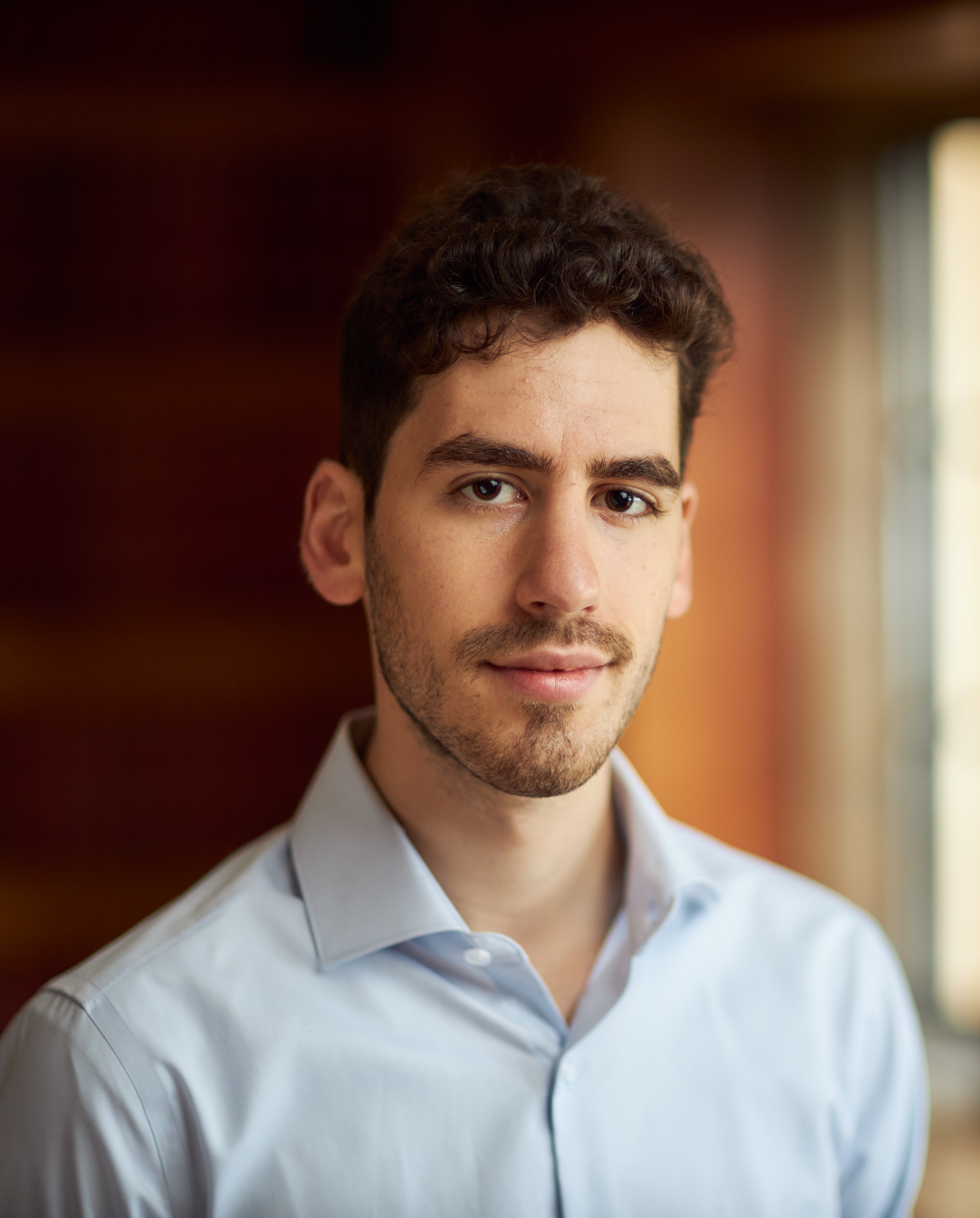 Portrait of Inbar Amit